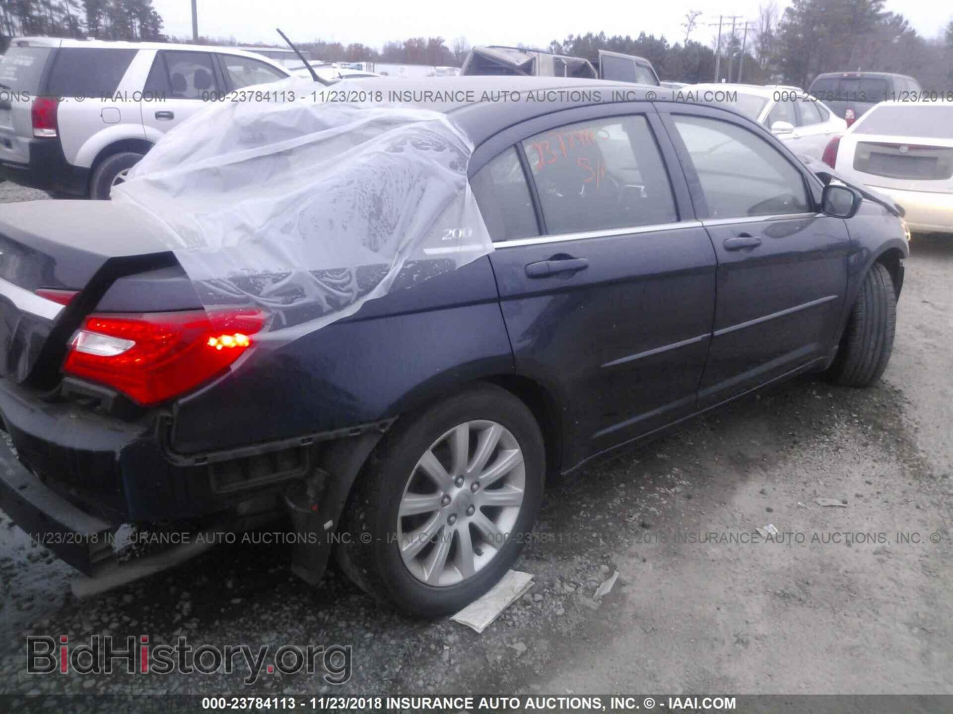2013 Chrysler 200 - VIN: 1C3CCBBB5DN639535 - Фото 4