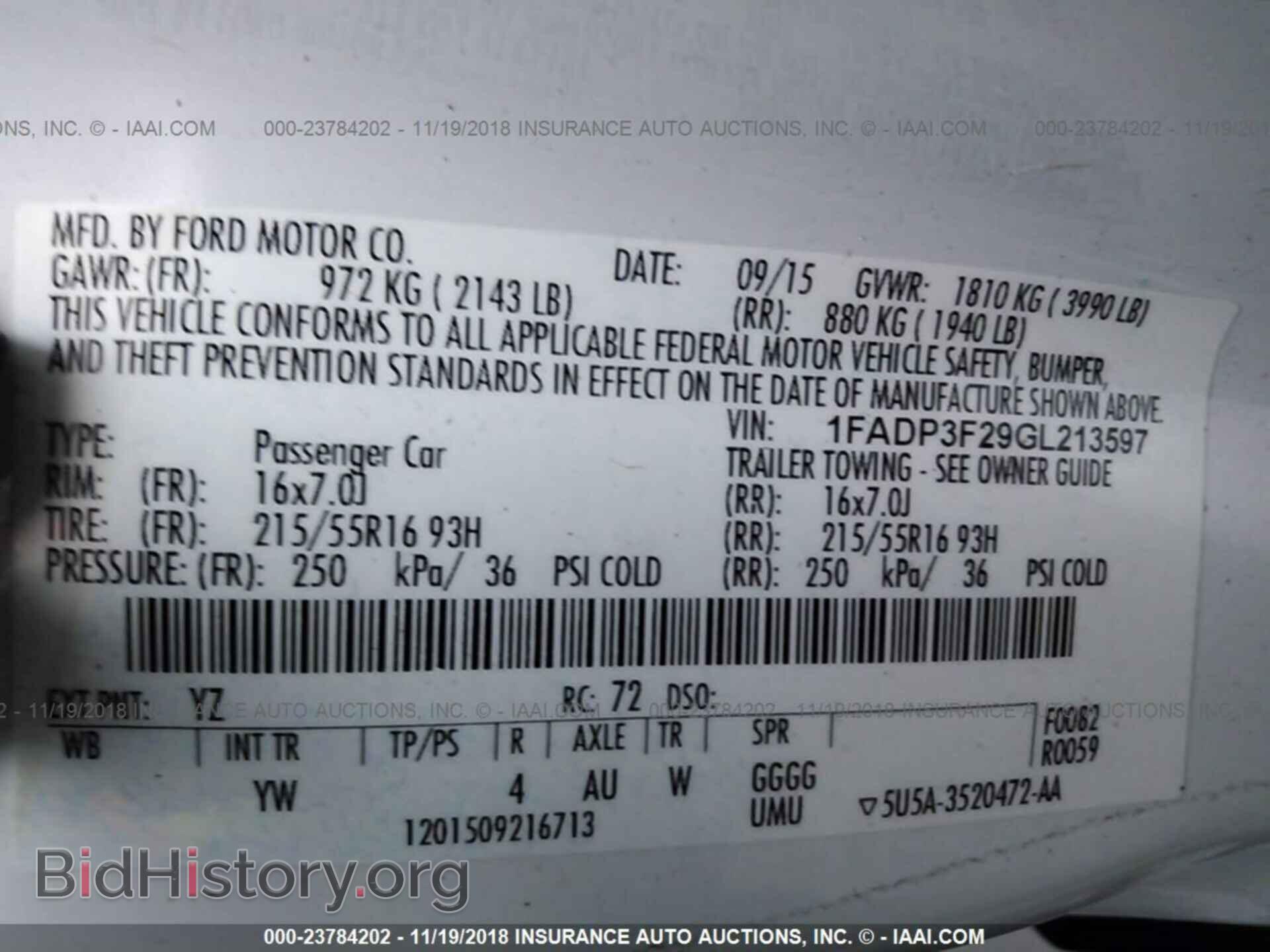 2016 Ford Focus - VIN: 1FADP3F29GL213597 - Photo 9