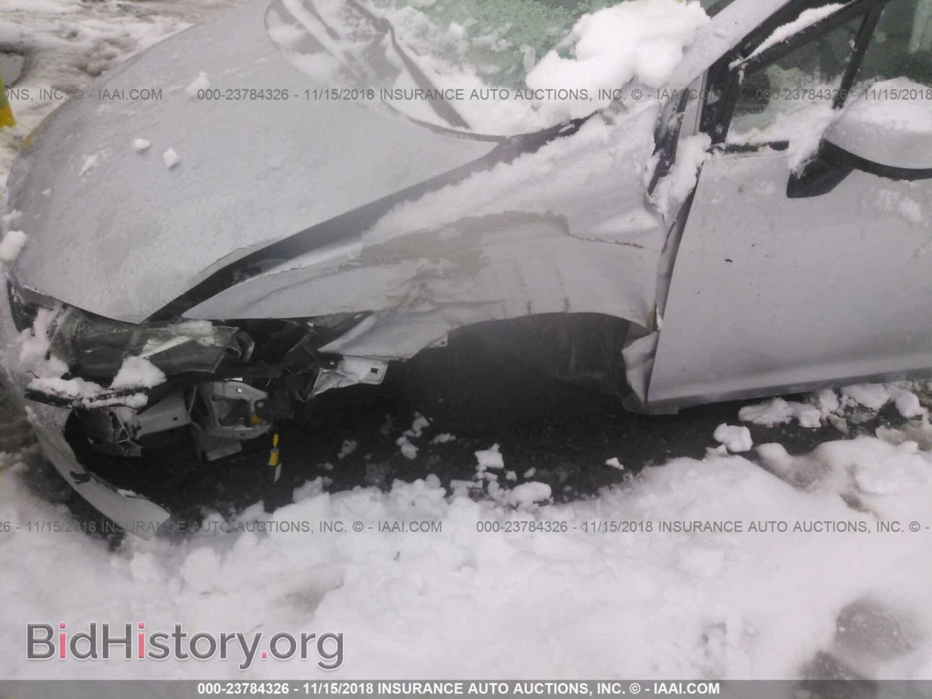 2012 Honda Civic - VIN: 2HGFB2F50CH559116 - Photo 6