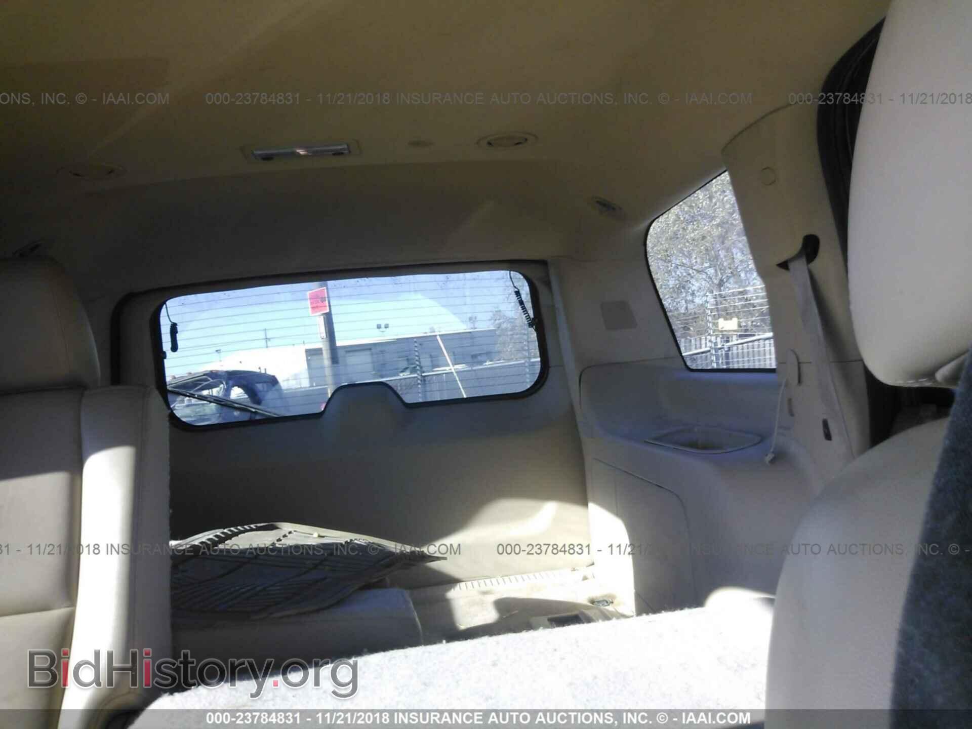 2011 Gmc Yukon - VIN: 1GKS2CE09BR303388 - Фото 8