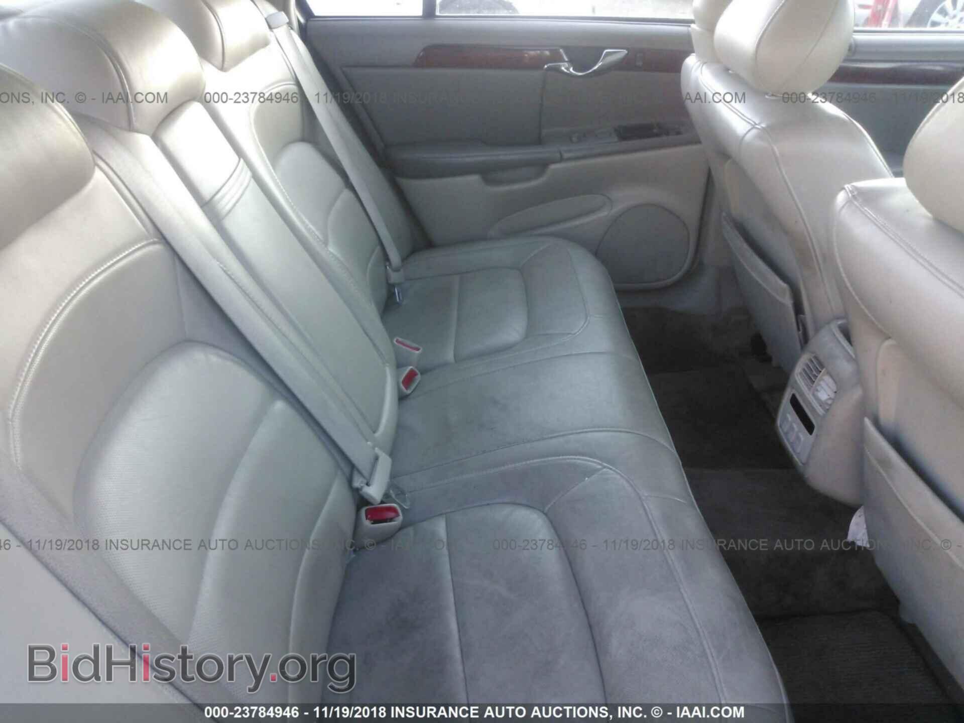 2004 CADILLAC DEVILLE - VIN: 1G6KD54Y64U162176 - Photo 8