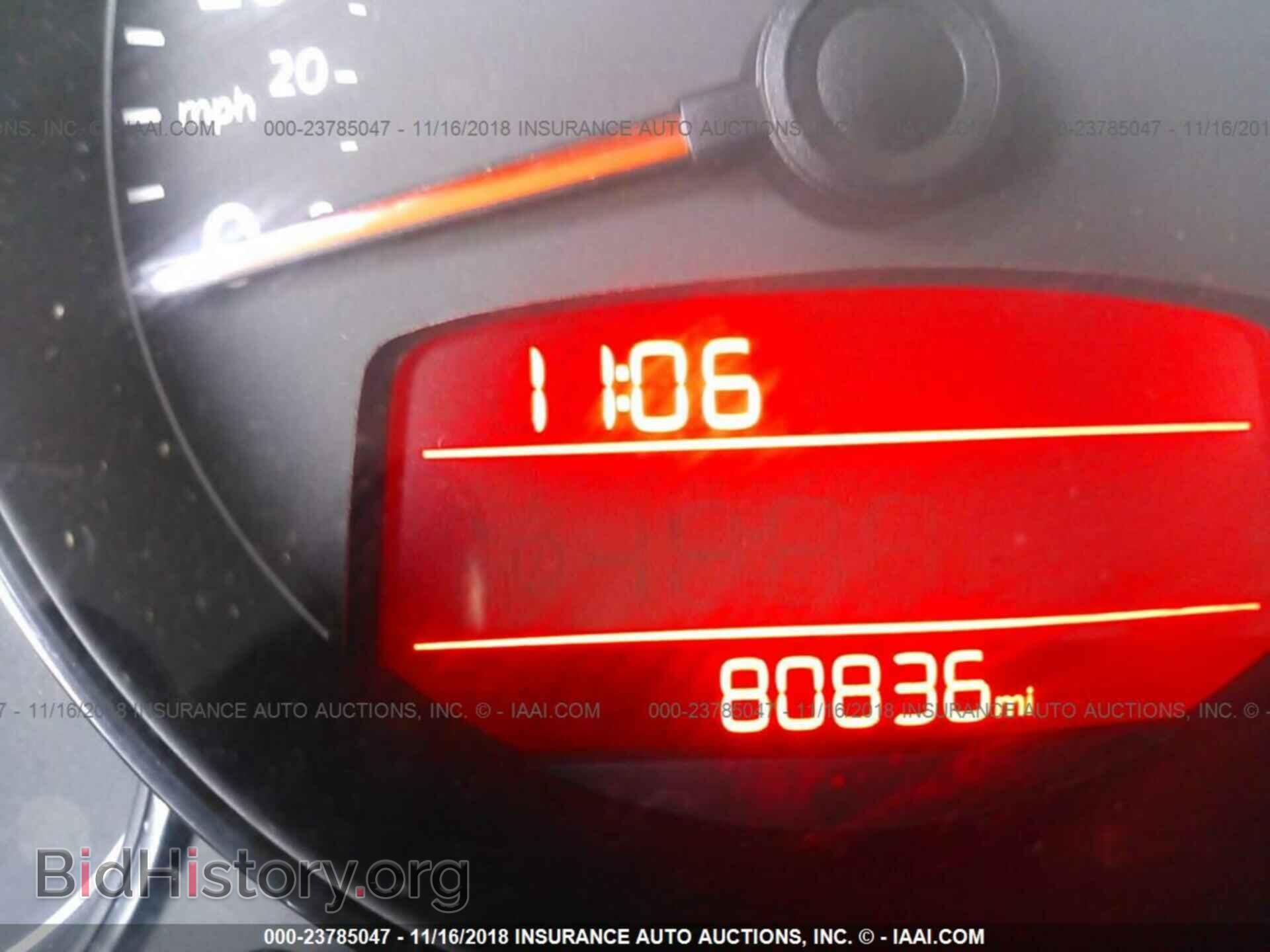 2012 VOLKSWAGEN BEETLE - VIN: 3VWJP7AT1CM628228 - Фото 7