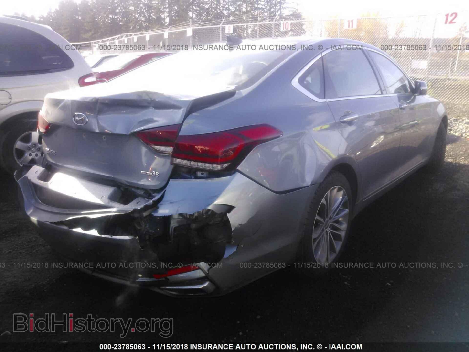 2015 Hyundai Genesis - VIN: KMHGN4JE2FU063647 - Фото 4
