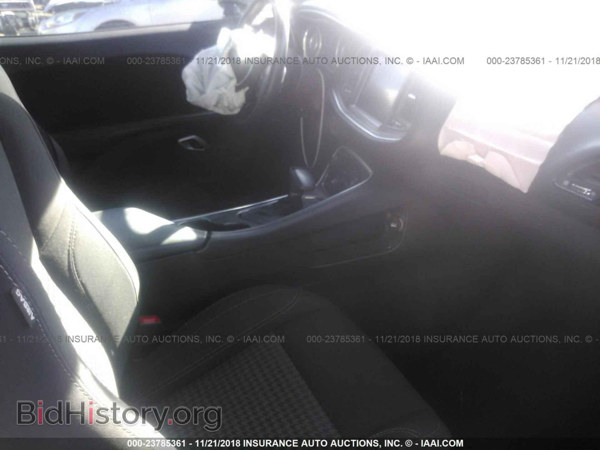 2015 Dodge Challenger - VIN: 2C3CDZAG9FH740494 - Photo 5