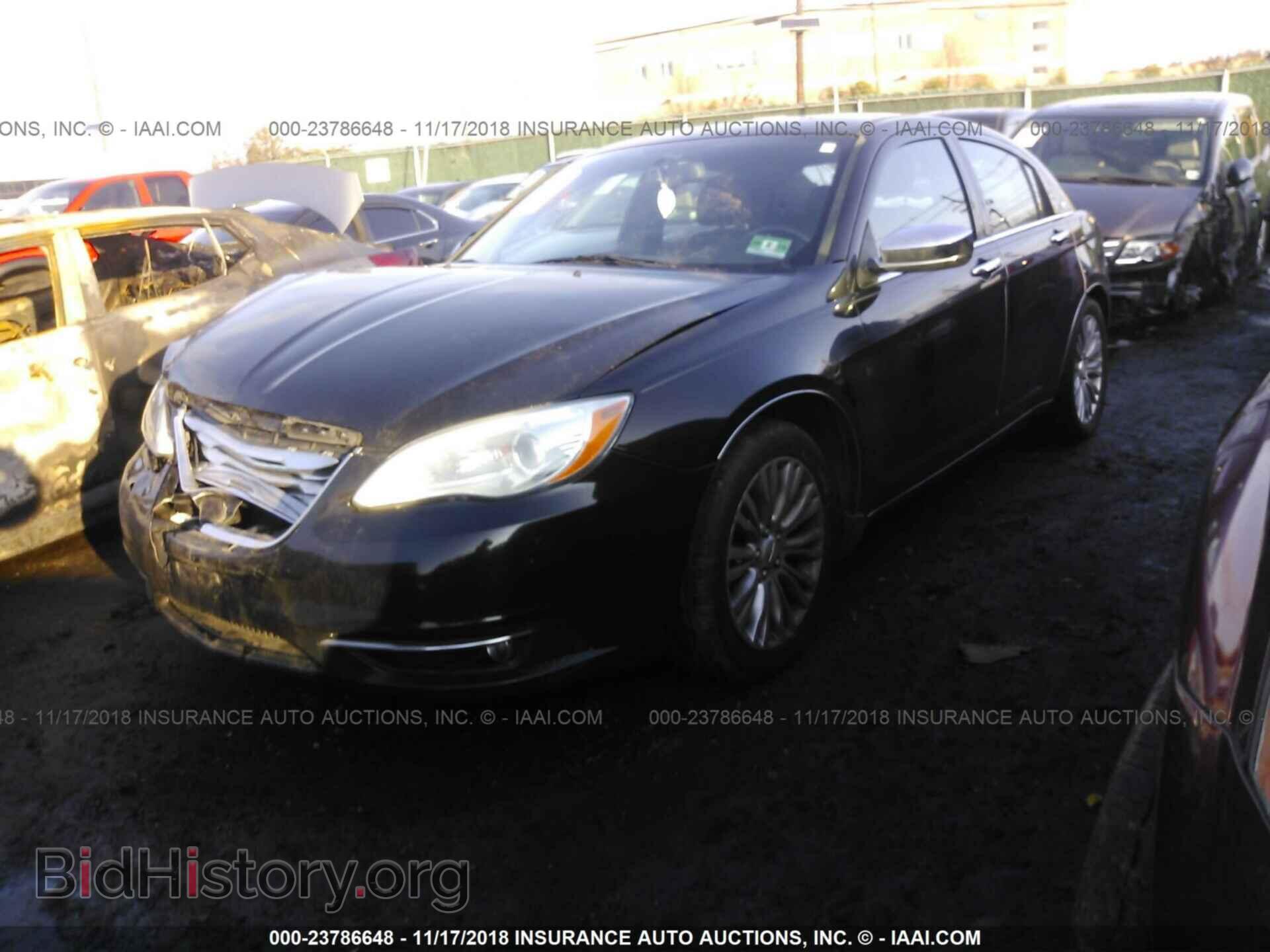 2012 CHRYSLER 200 - VIN: 1C3CCBCB7CN275566 - Фото 2