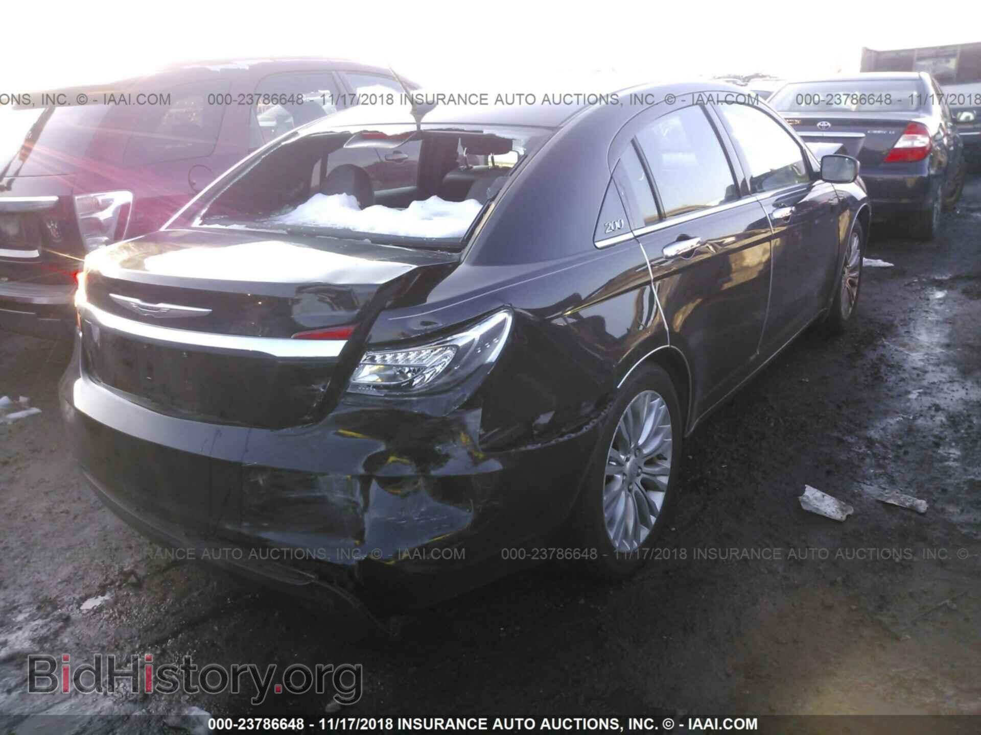 2012 CHRYSLER 200 - VIN: 1C3CCBCB7CN275566 - Фото 4
