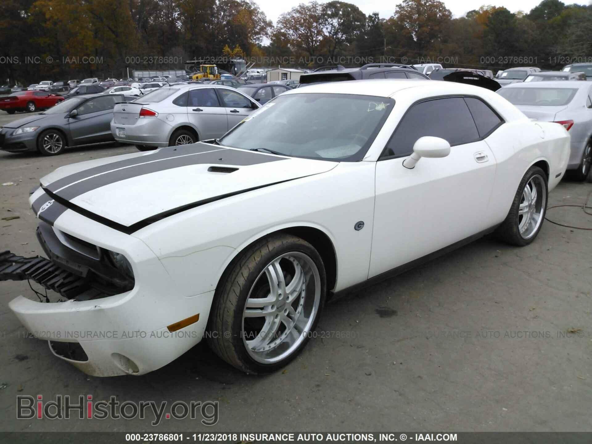 2010 DODGE CHALLENGER - VIN: 2B3CJ4DVXAH104310 - Photo 2