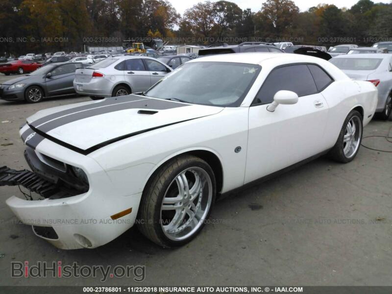 2010 Dodge CHALLENGER (VIN 2B3CJ4DVXAH104310) — photo 2 of 10