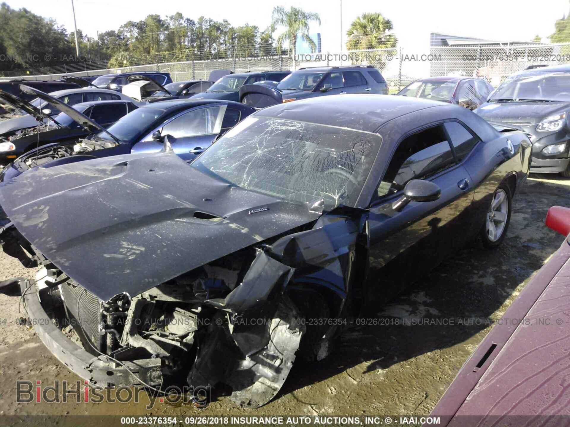 2014 DODGE CHALLENGER - VIN: 2C3CDYBT1EH214879 - Photo 2