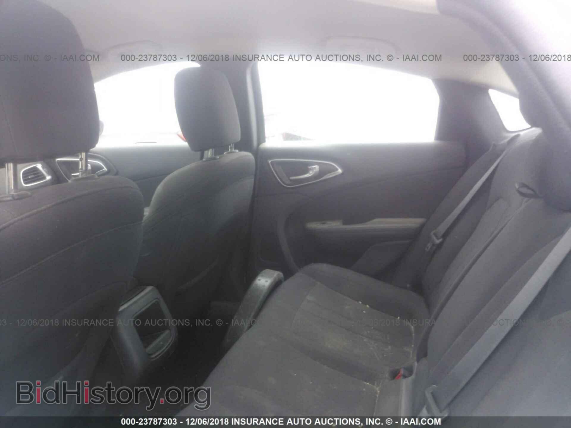 2015 Chrysler 200 - VIN: 1C3CCCAB9FN719950 - Фото 8