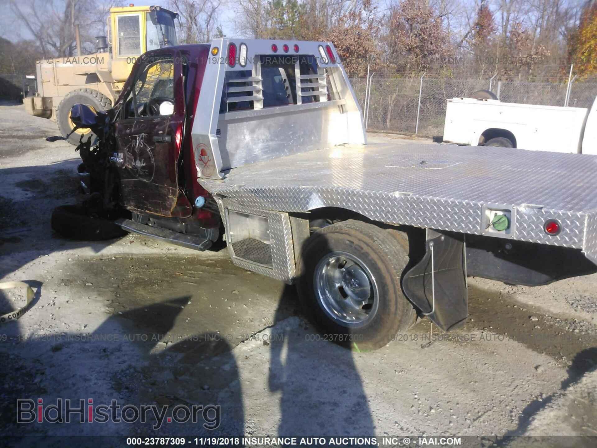 2017 RAM 3500 - VIN: 3C7WRTAL3HG643575 - Фото 3