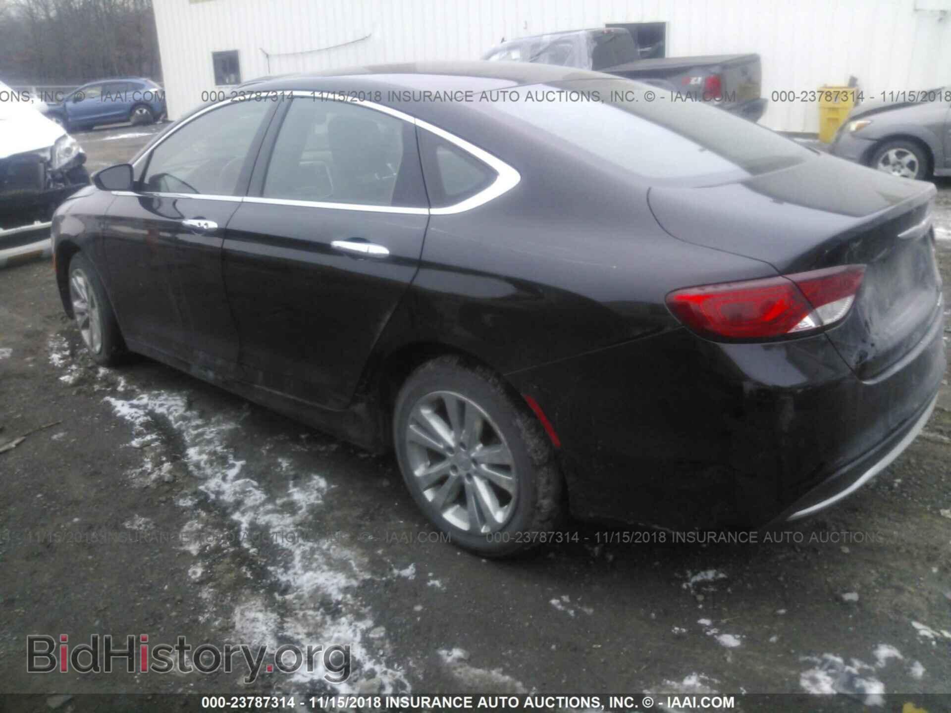 2015 Chrysler 200 - VIN: 1C3CCCABXFN570903 - Photo 3