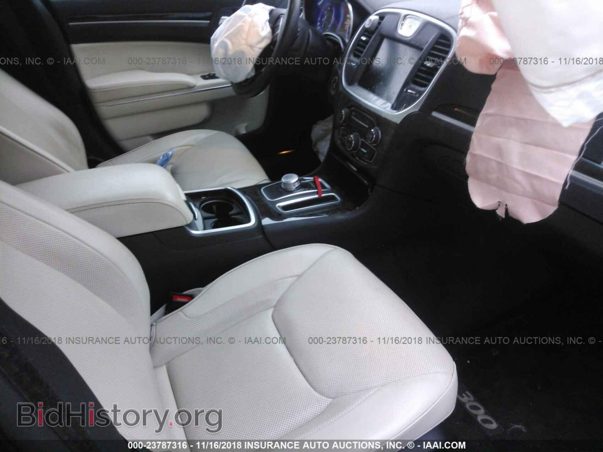 2015 CHRYSLER 300C - VIN: 2C3CCAKG7FH767552 - Фото 5