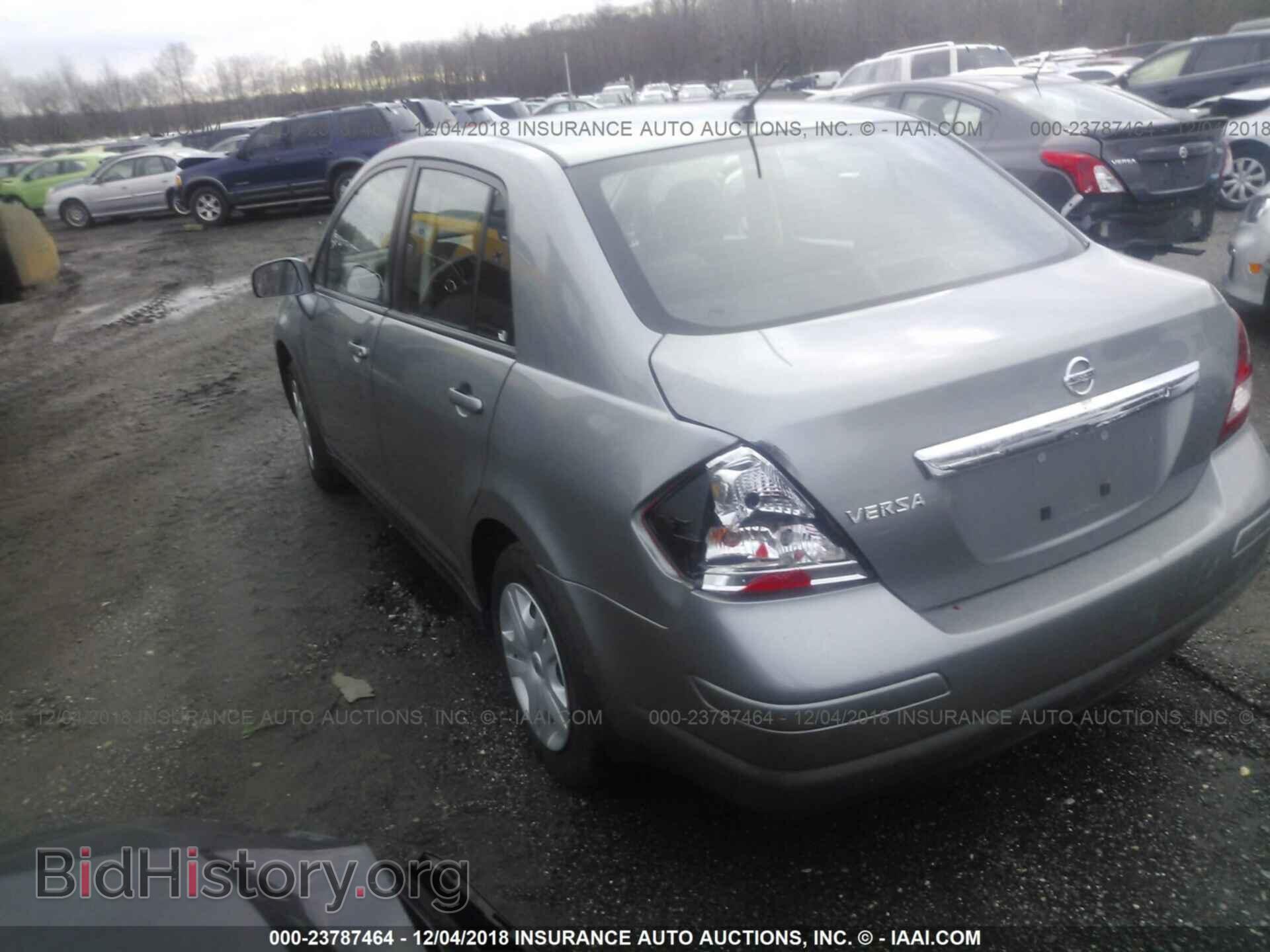 2011 NISSAN VERSA - VIN: 3N1BC1AP3BL409667 - Фото 3