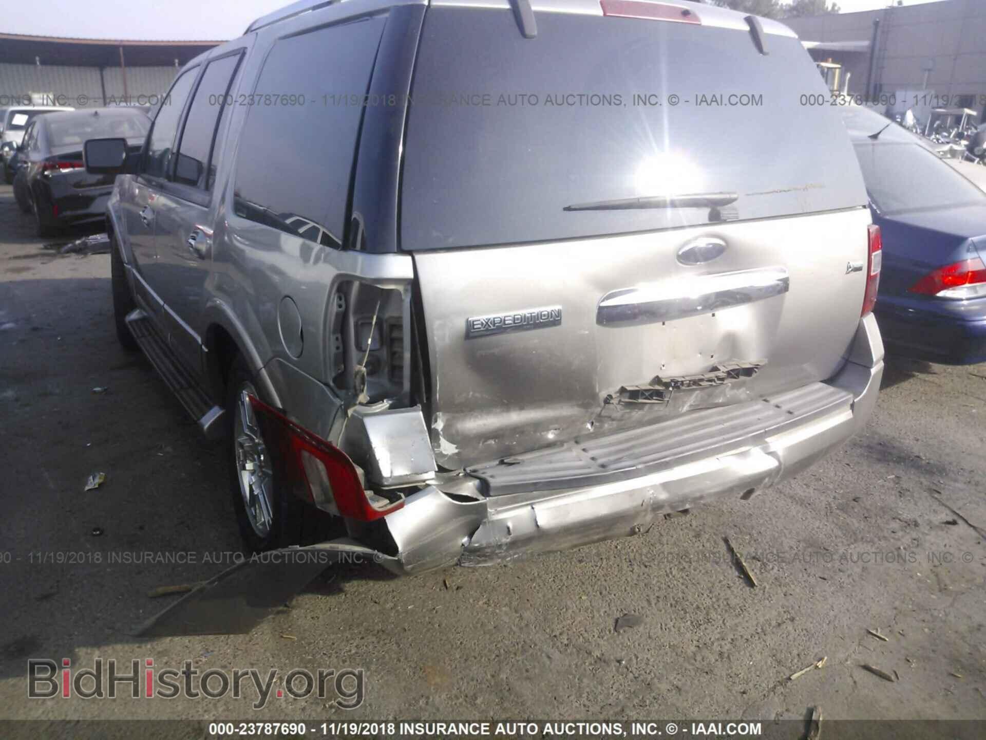 2009 FORD EXPEDITION - VIN: 1FMFU19599LA14151 - Фото 6