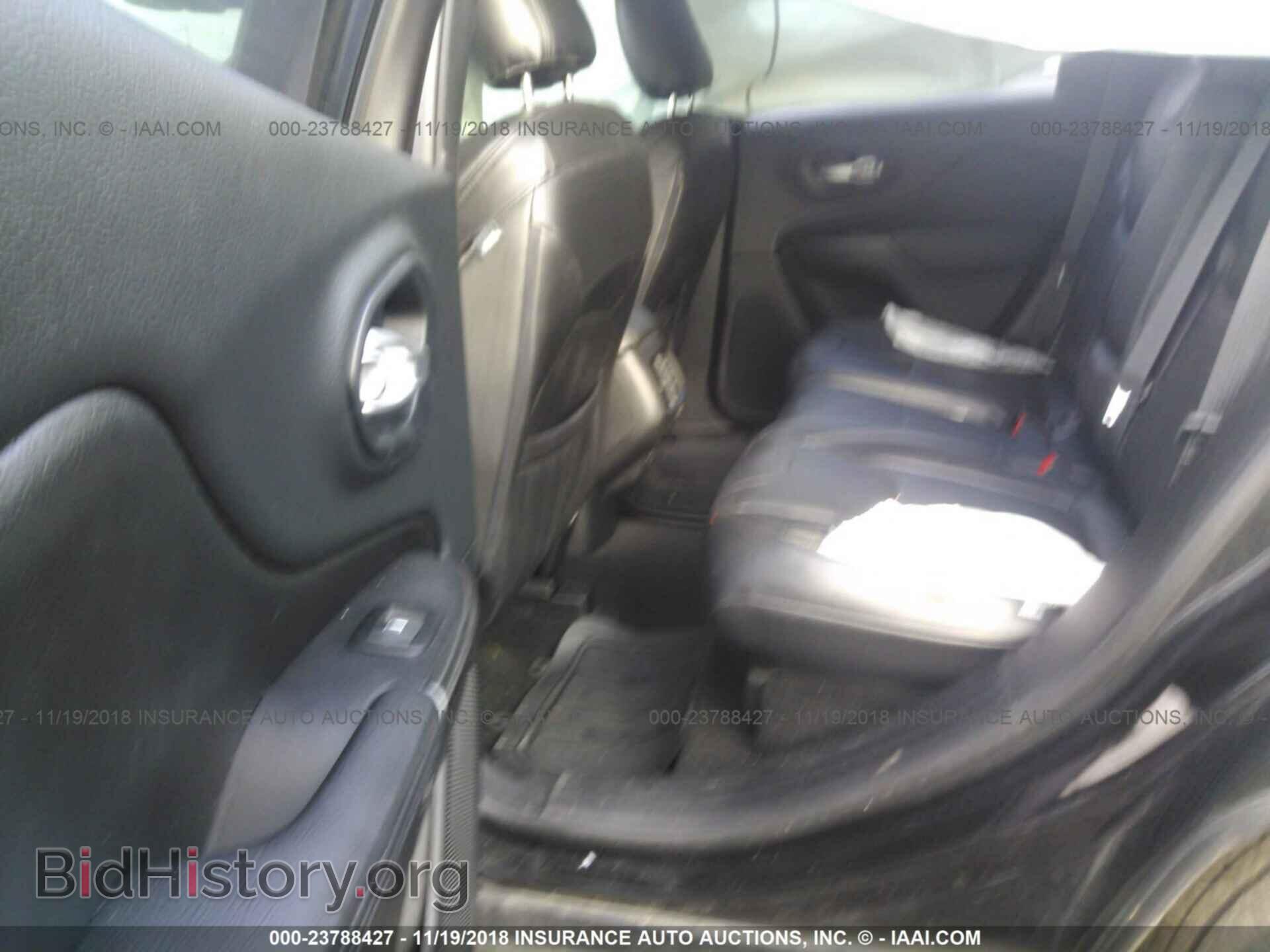 2015 JEEP CHEROKEE - VIN: 1C4PJLCS4FW518094 - Photo 8