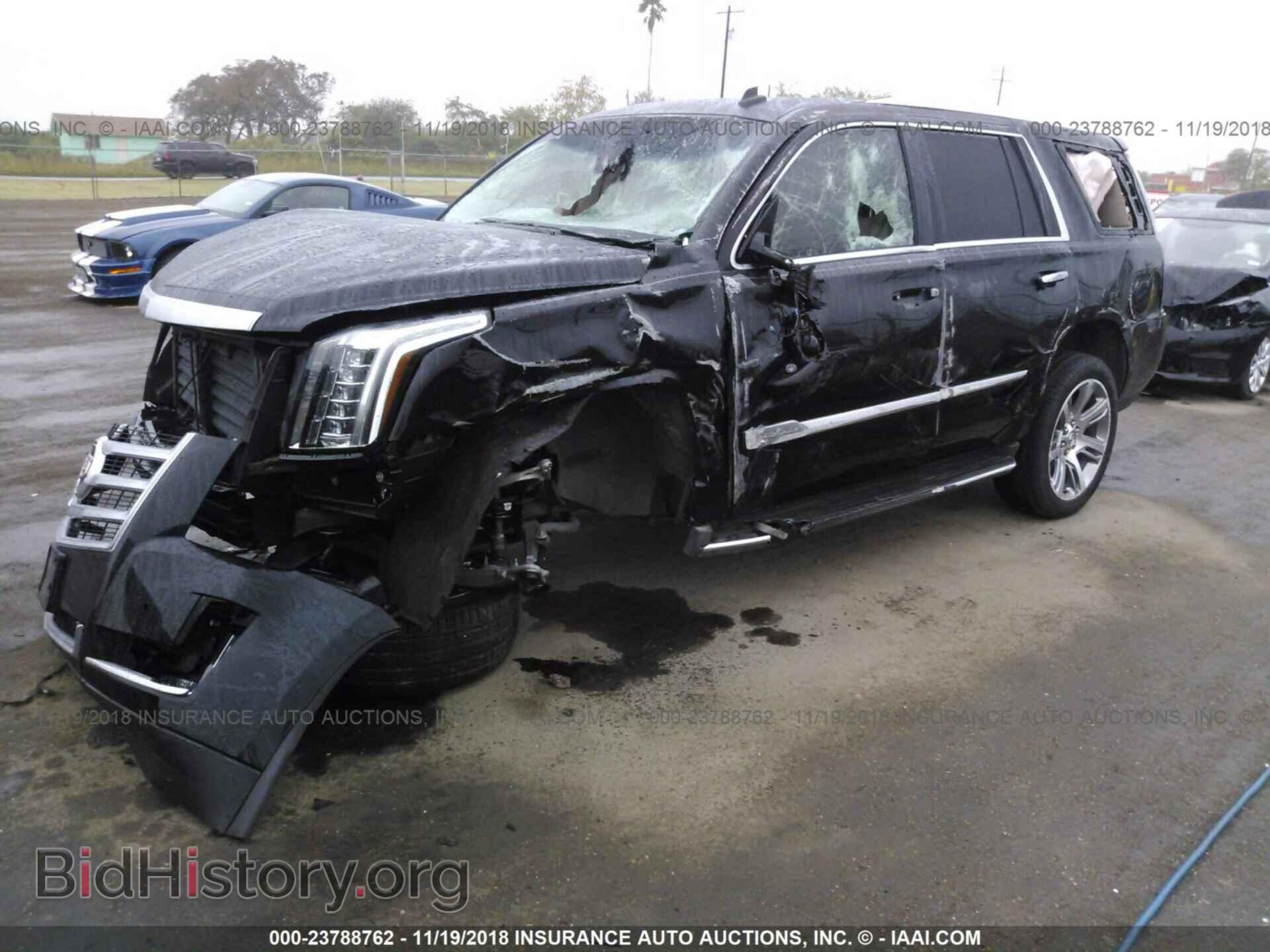 2015 Cadillac Escalade - VIN: 1GYS3BKJ2FR238481 - Фото 2