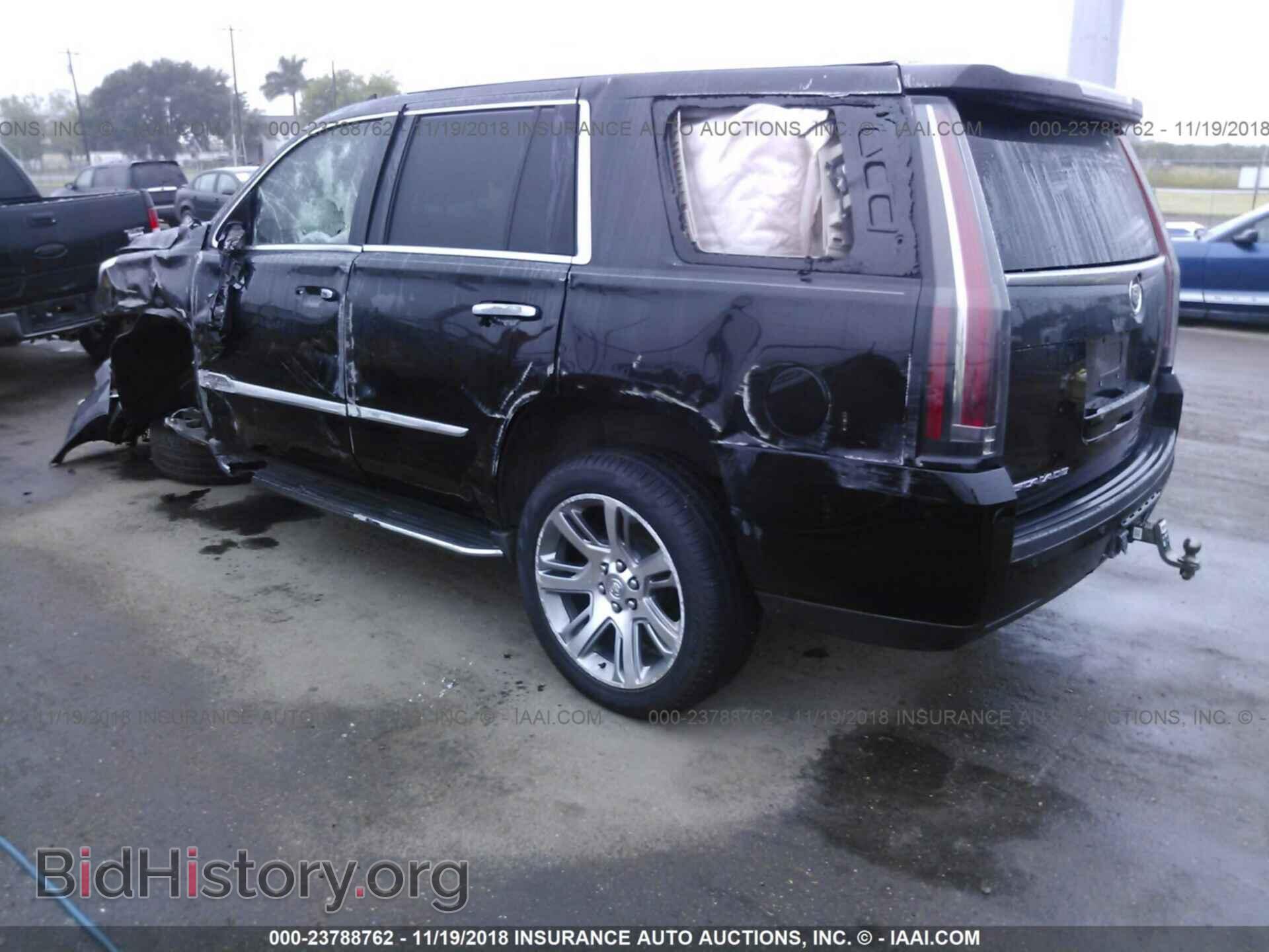 2015 Cadillac Escalade - VIN: 1GYS3BKJ2FR238481 - Фото 3