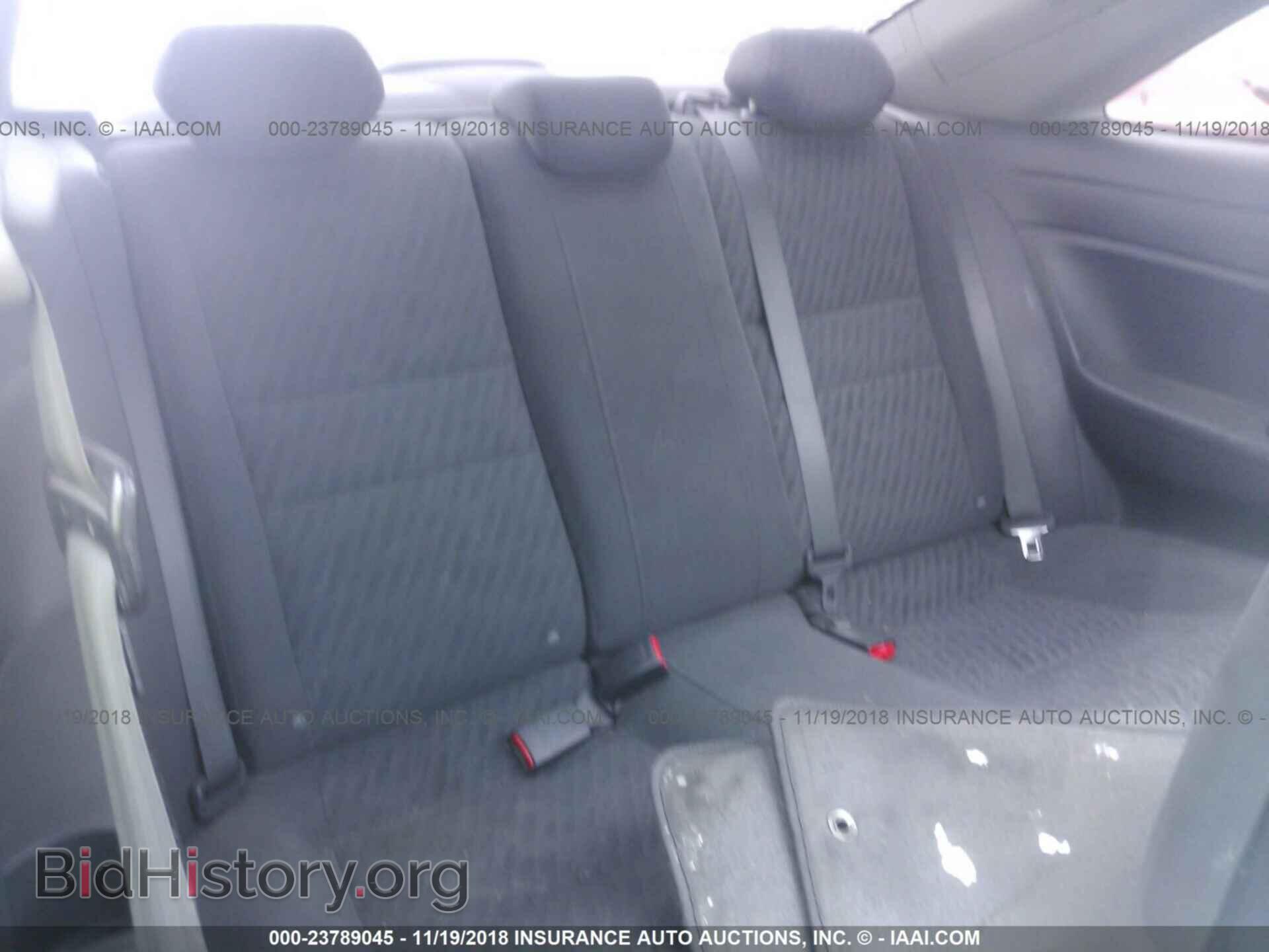 2011 HONDA CIVIC - VIN: 2HGFG1B84BH501391 - Фото 8