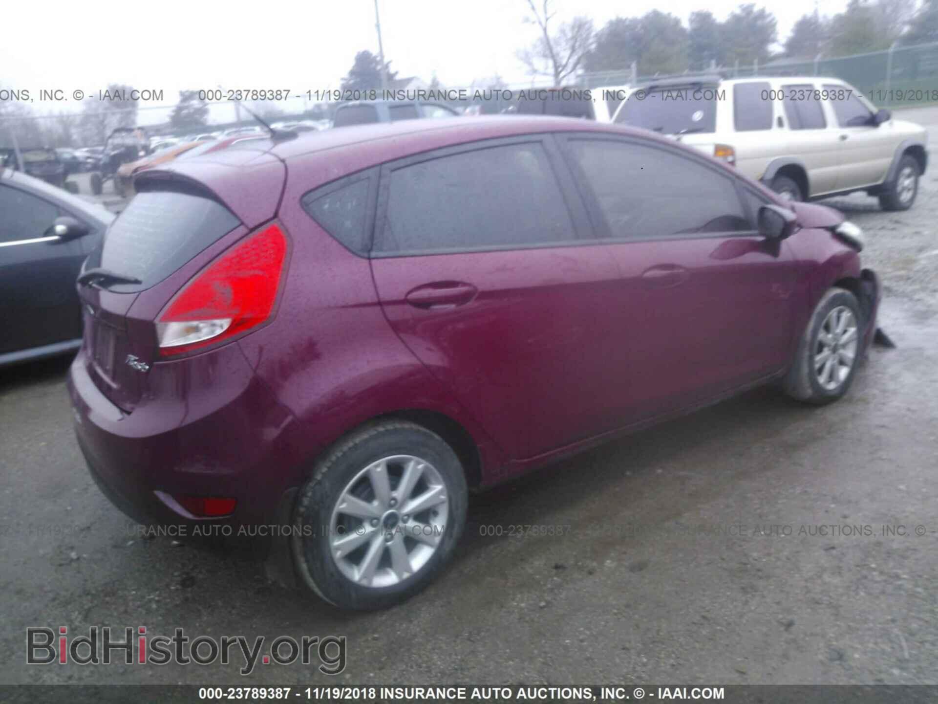 2011 Ford Fiesta - VIN: 3FADP4EJ9BM108743 - Фото 4