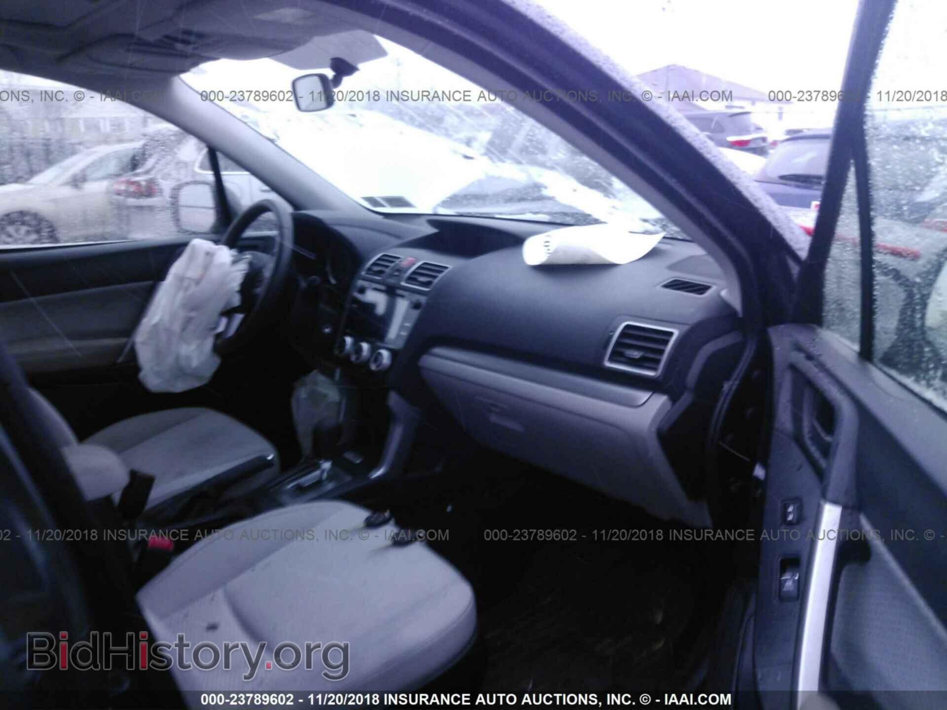 2017 Subaru Forester - VIN: JF2SJADC4HH495902 - Photo 5