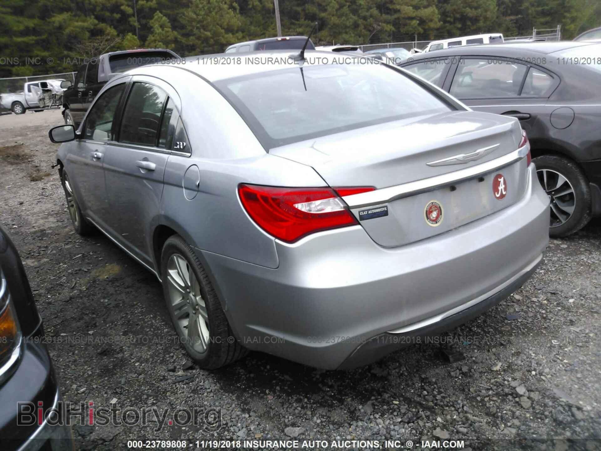 2013 CHRYSLER 200 - VIN: 1C3CCBABXDN685900 - Фото 3