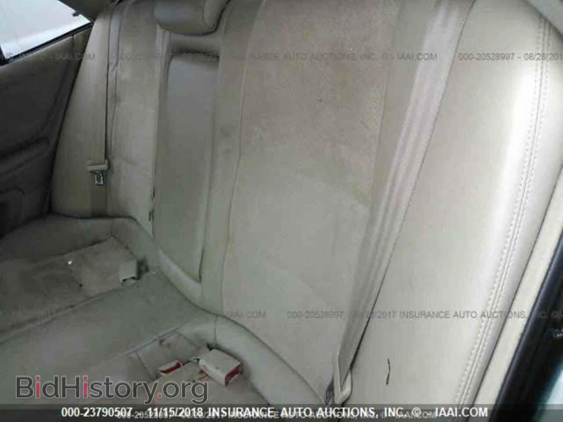 2001 LEXUS IS - VIN: JTHBD182X10024718 - Photo 8