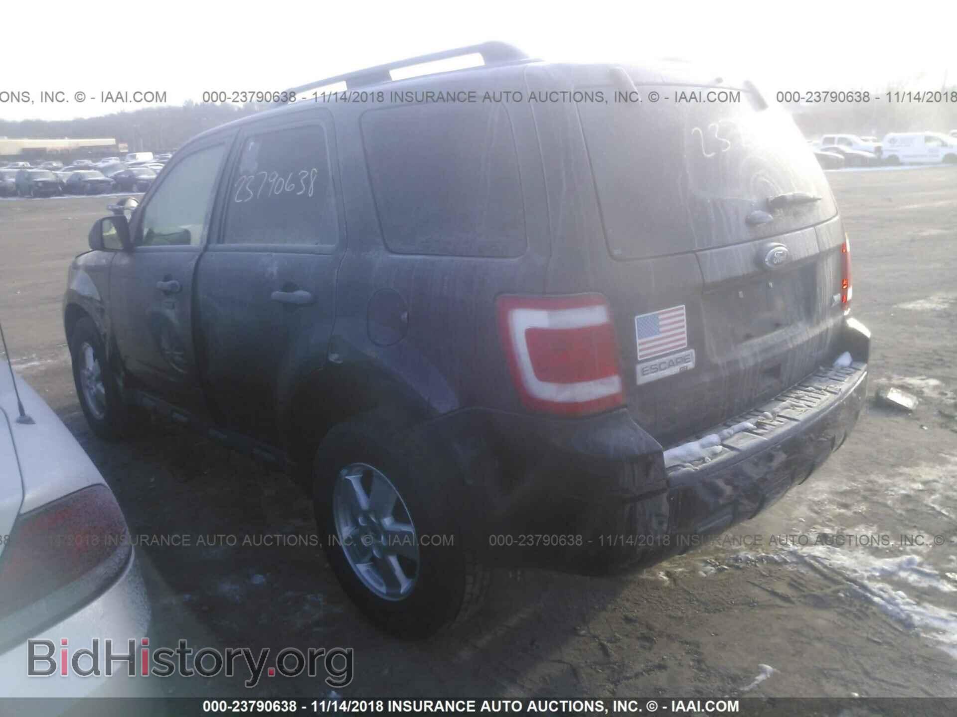 2012 Ford Escape - VIN: 1FMCU0DG8CKB33277 - Photo 3