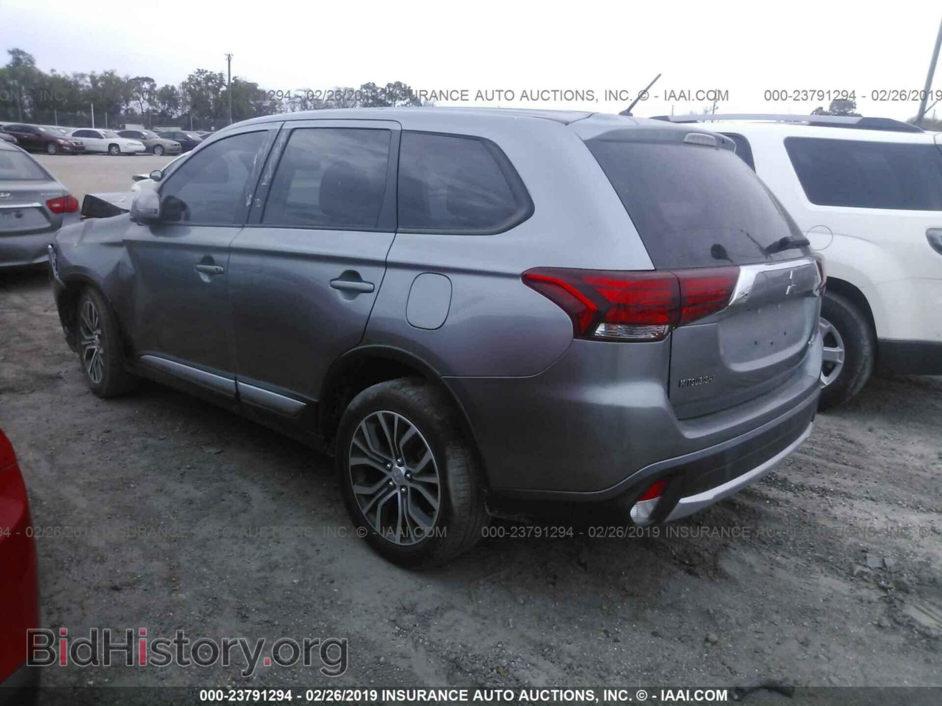 2016 MITSUBISHI OUTLANDER - VIN: JA4AD3A33GZ006247 - Фото 3