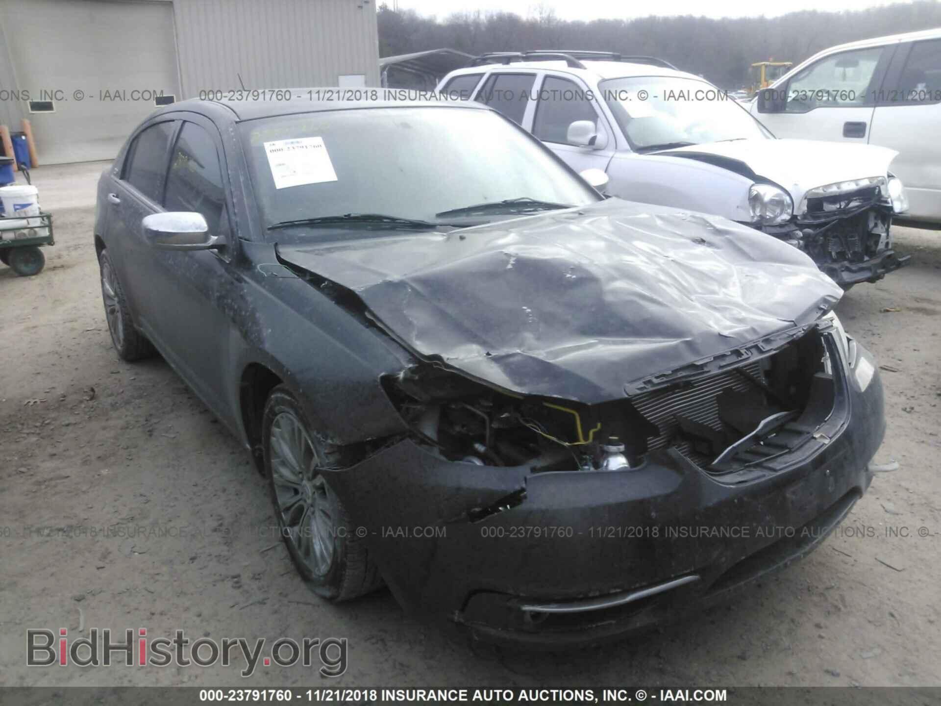 Photo 1C3CCBCG1CN240209 - Chrysler 200 2012