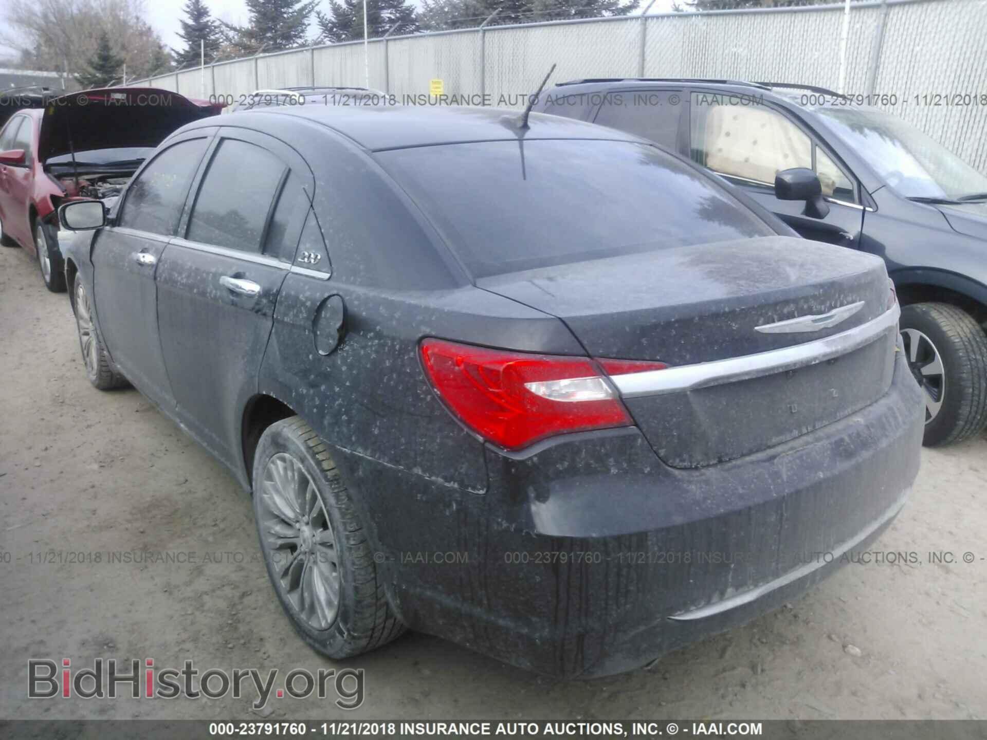 2012 Chrysler 200 - VIN: 1C3CCBCG1CN240209 - Photo 3