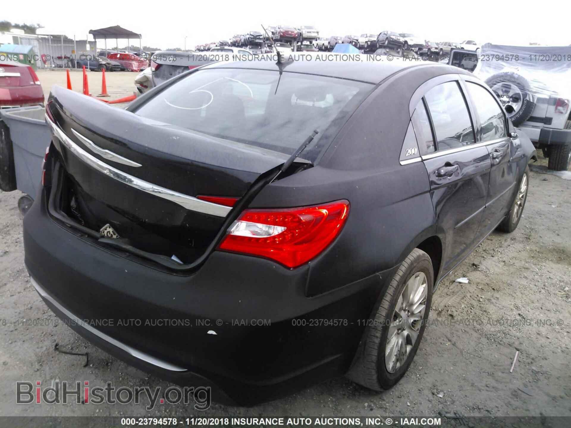 2012 CHRYSLER 200 - VIN: 1C3CCBAB7CN271990 - Фото 4