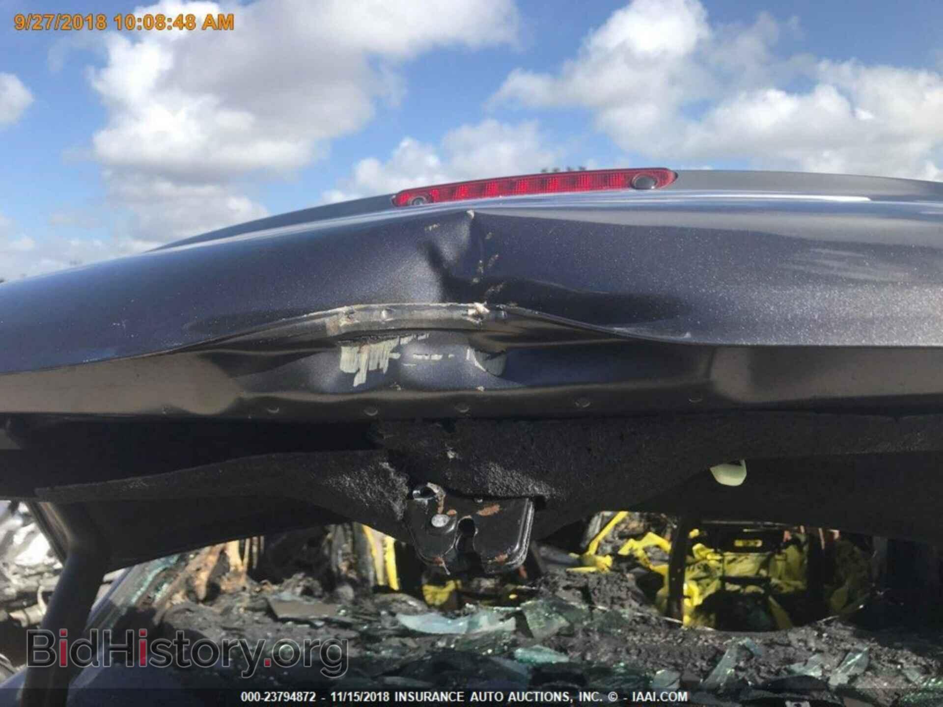 2017 Chrysler 300c - VIN: 2C3CCAEG2HH570528 - Фото 3