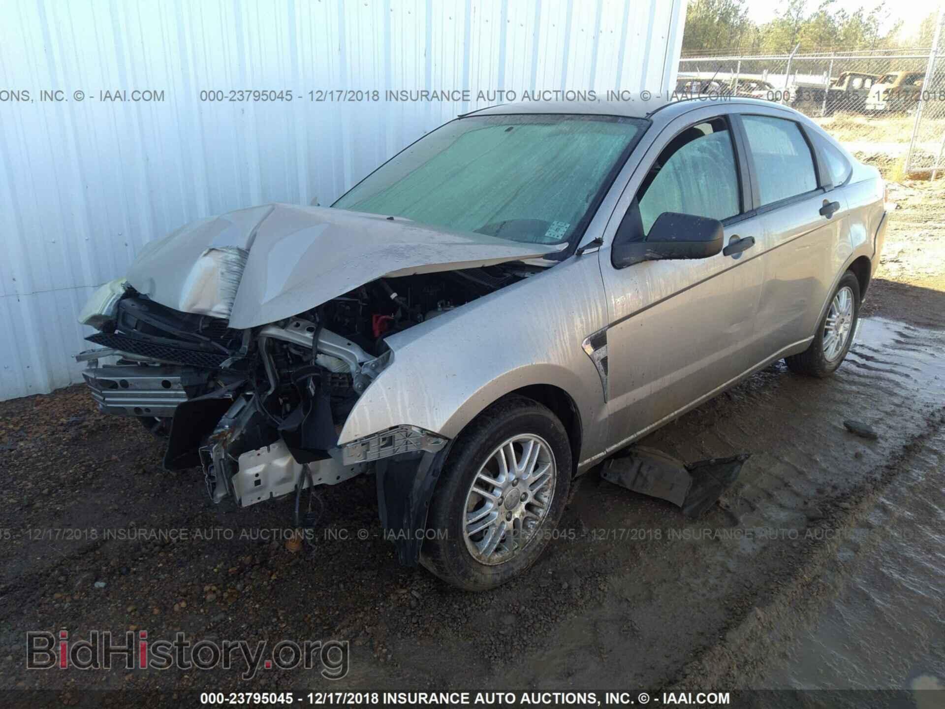 2008 FORD FOCUS - VIN: 1FAHP35N48W174687 - Фото 2