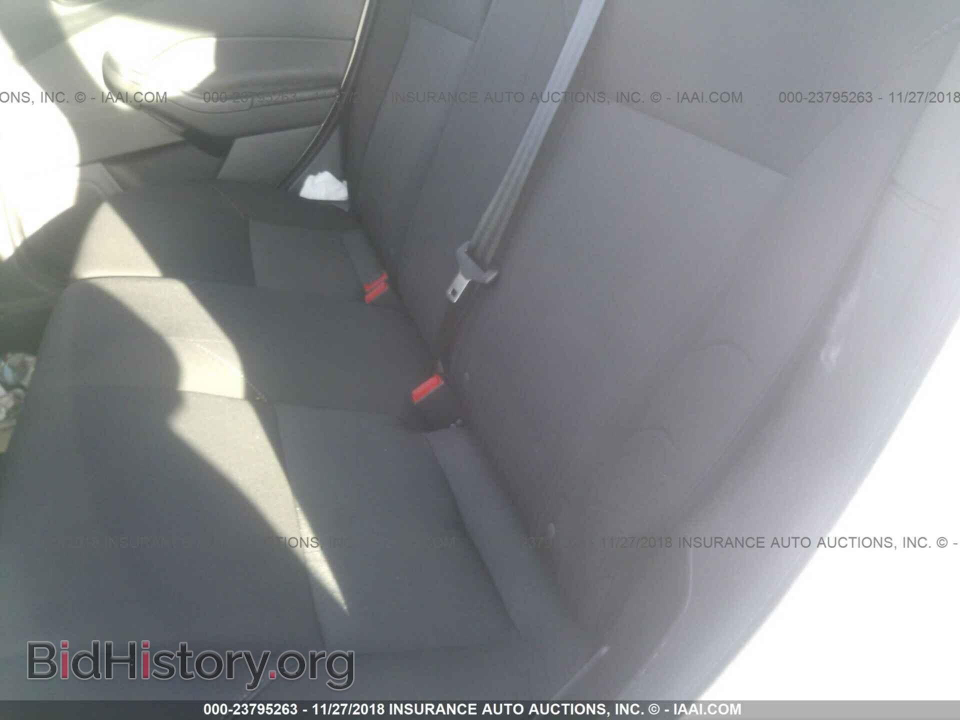 2016 FORD FOCUS - VIN: 1FADP3K23GL318013 - Фото 8