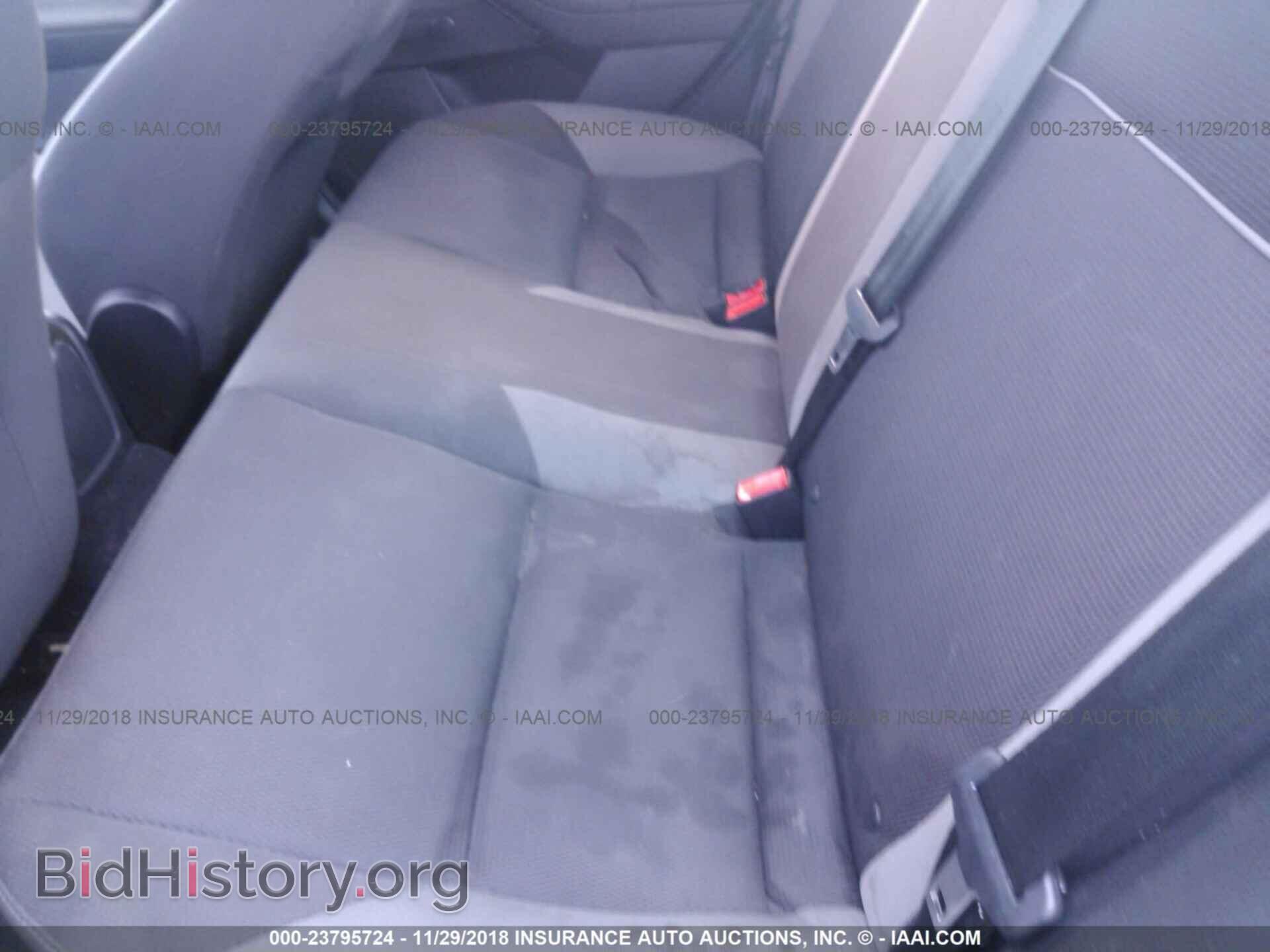 2014 FORD FOCUS - VIN: 1FADP3E28EL142097 - Photo 8