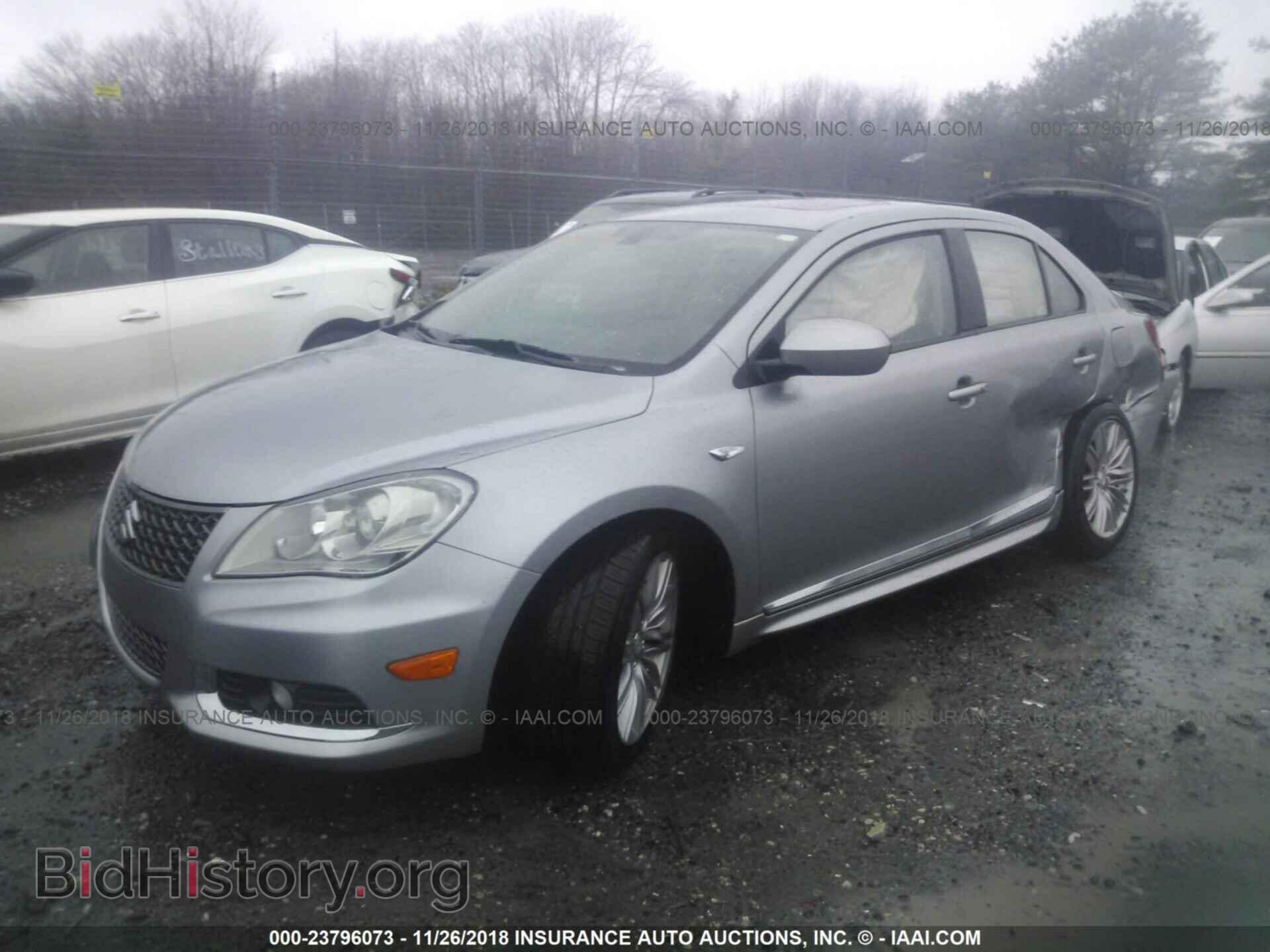 2011 SUZUKI KIZASHI - VIN: JS2RF9A82B6111122 - Photo 2