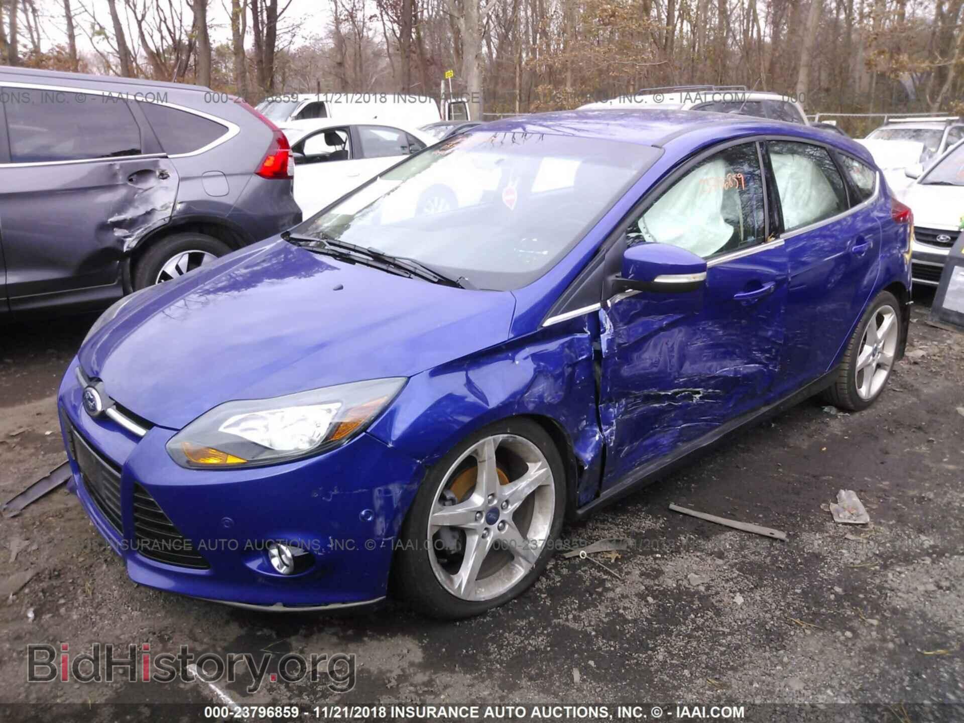2013 Ford Focus - VIN: 1FADP3N20DL145526 - Фото 2