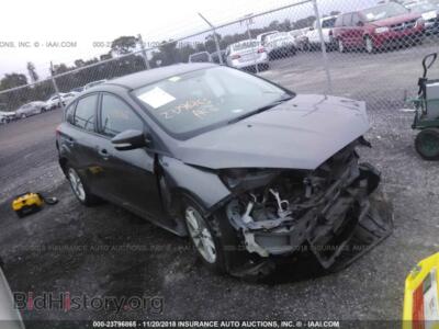 2016 Ford FOCUS, gray — VIN 1FADP3K22GL213852, IAAI