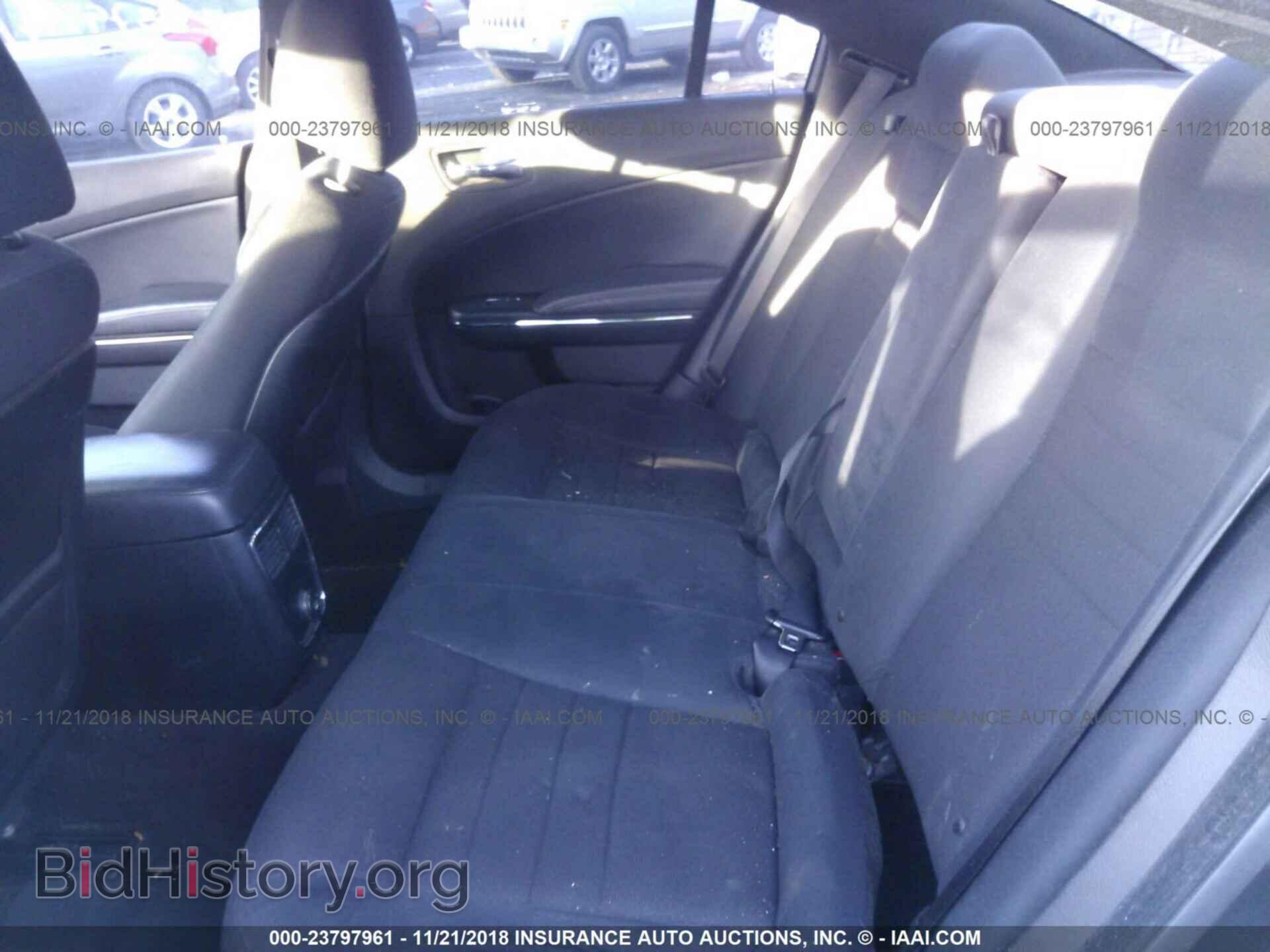 2011 DODGE CHARGER - VIN: 2B3CL3CG5BH532424 - Фото 8