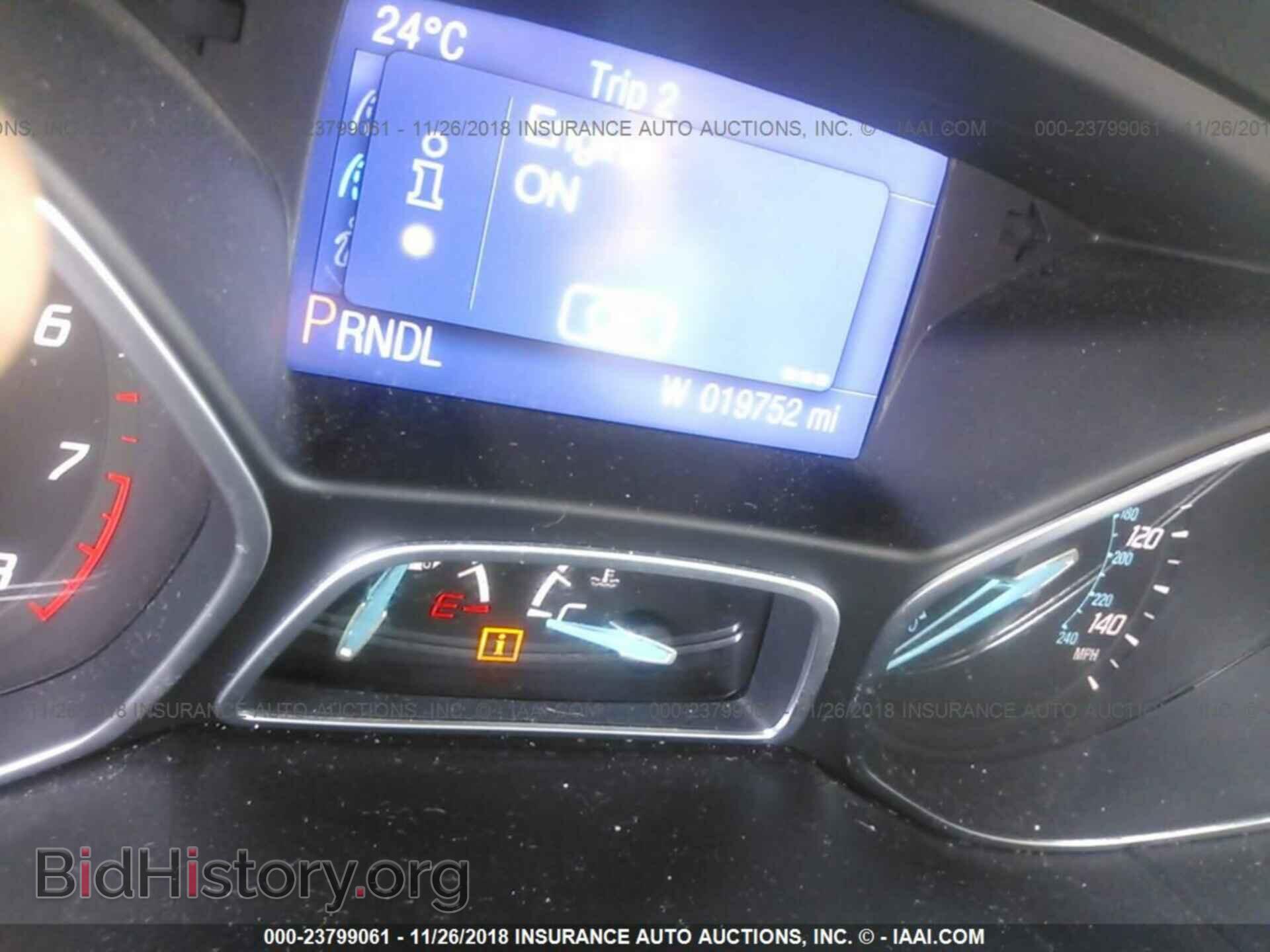 2014 Ford Focus - VIN: 1FADP3F26EL152822 - Photo 7