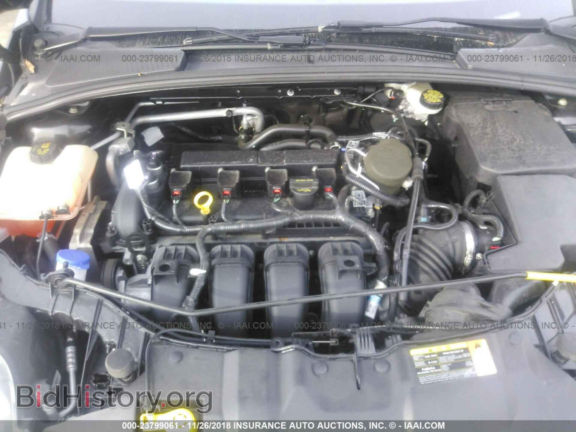 2014 Ford Focus - VIN: 1FADP3F26EL152822 - Photo 10