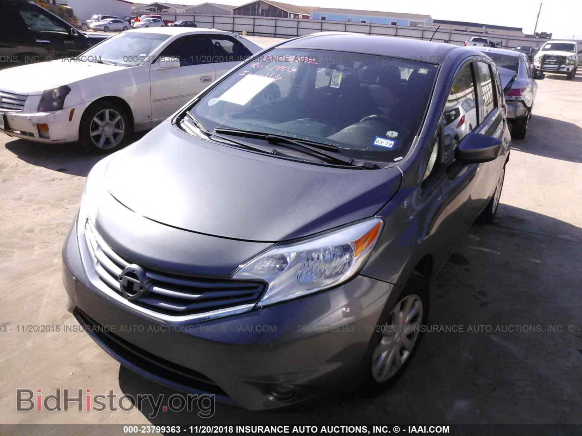 2016 Nissan Versa note - VIN: 3N1CE2CP9GL384606 - Фото 2