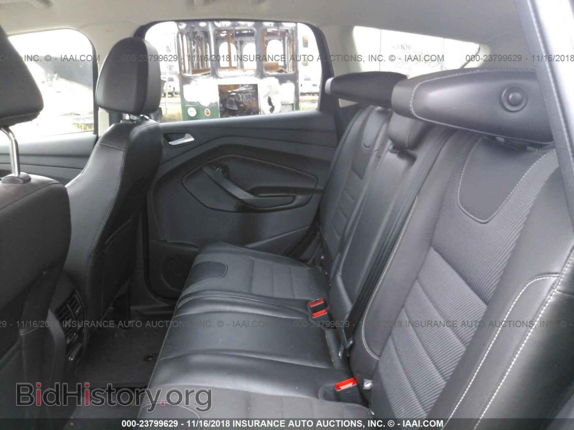 2013 Ford Escape - VIN: 1FMCU9J94DUA77371 - Photo 8