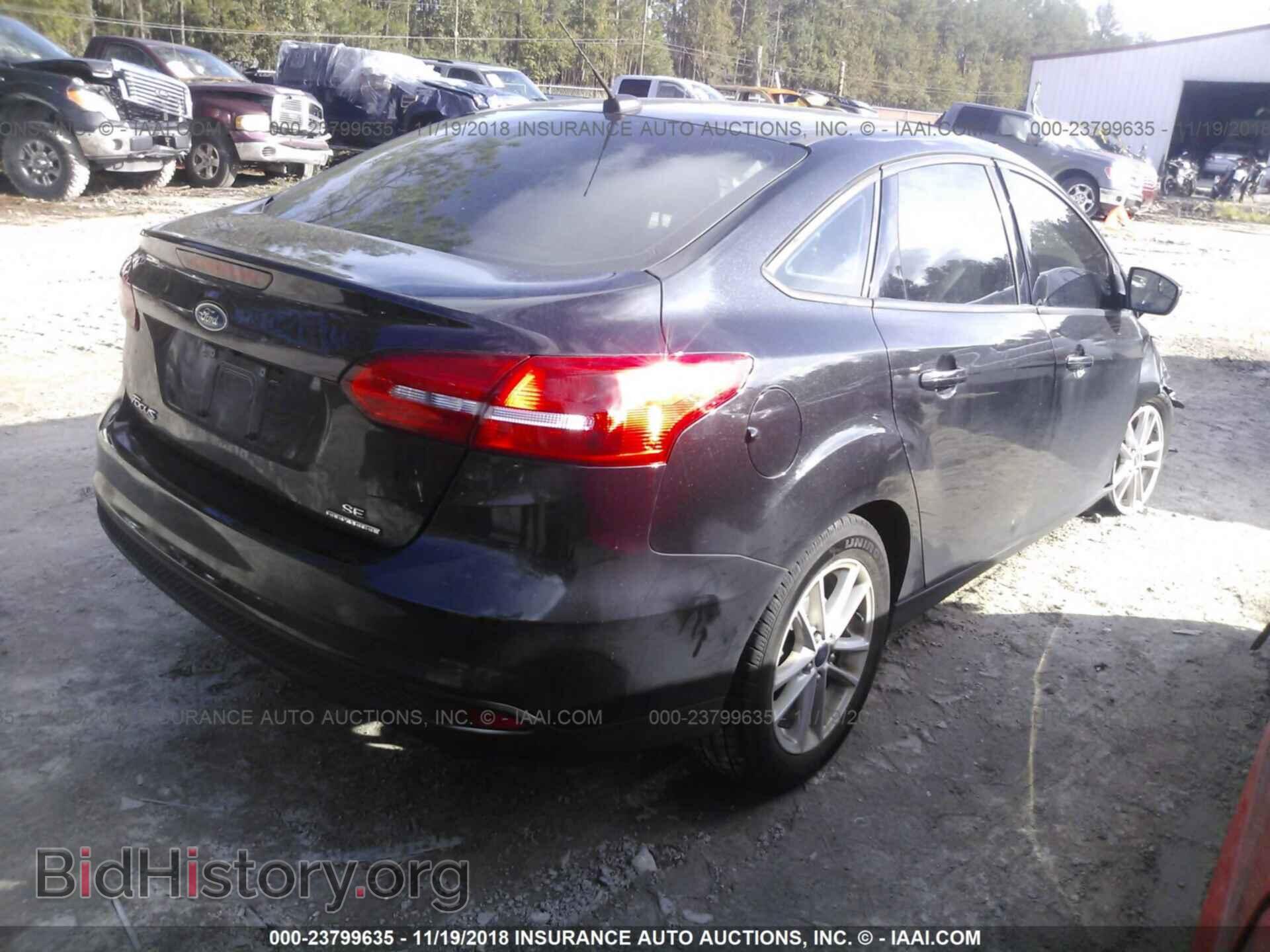 2015 Ford Focus - VIN: 1FADP3F26FL218920 - Фото 4