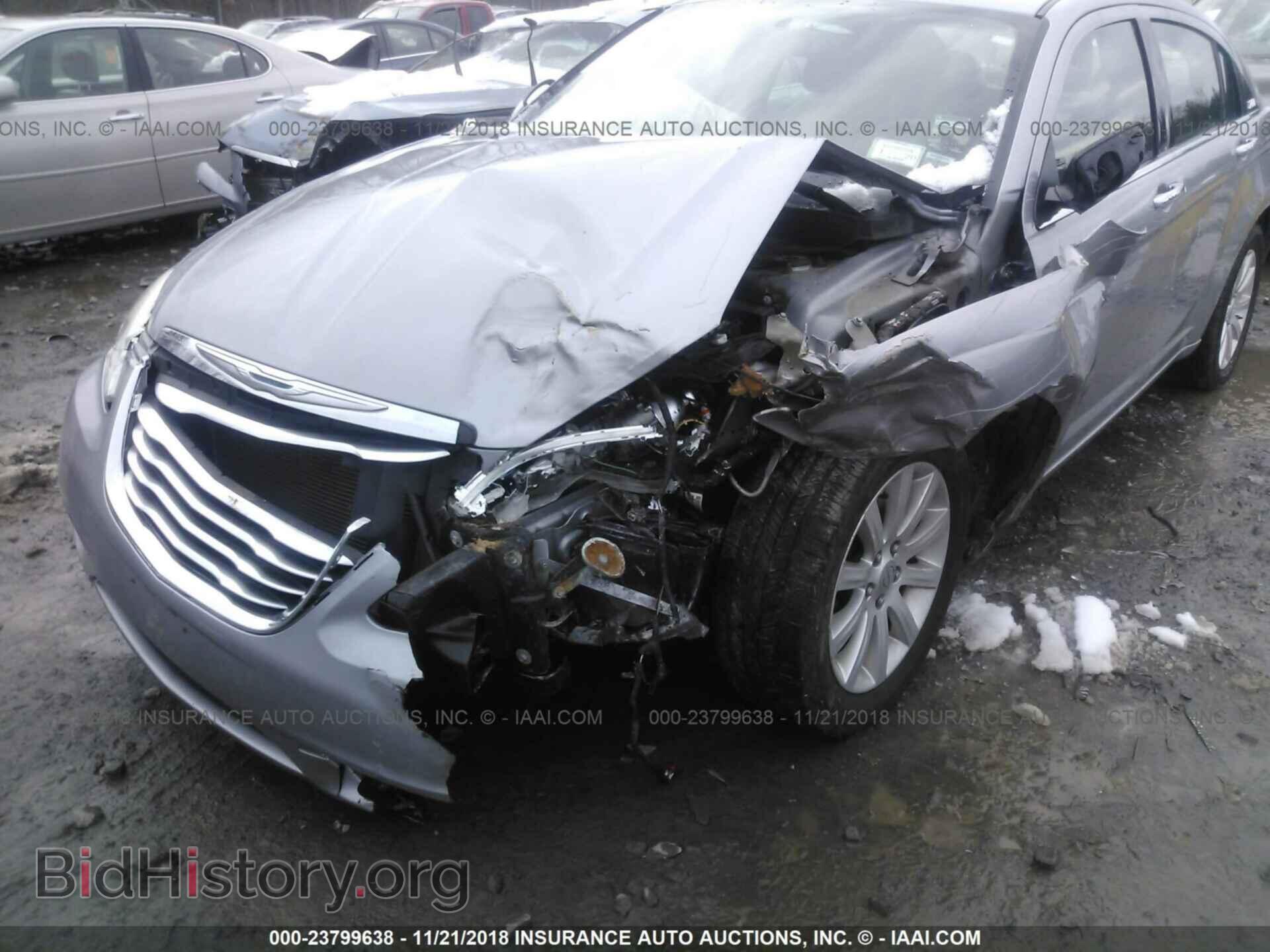 2013 Chrysler 200 - VIN: 1C3CCBCG9DN608220 - Фото 6
