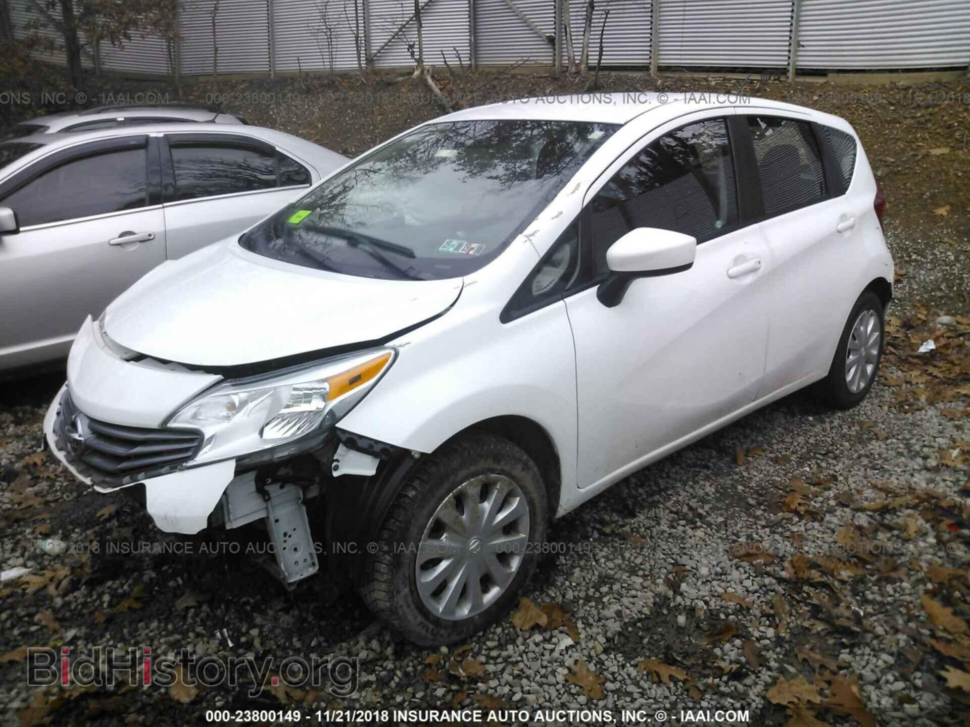 2016 Nissan Versa note - VIN: 3N1CE2CP4GL373061 - Фото 2