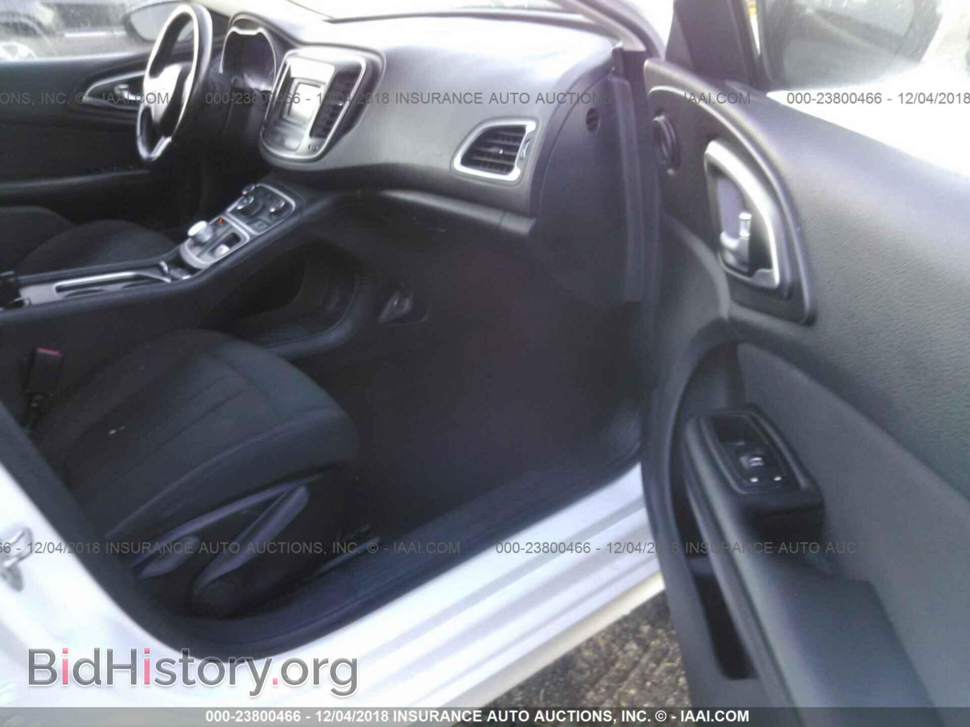 2015 CHRYSLER 200 - VIN: 1C3CCCAB9FN596361 - Photo 5