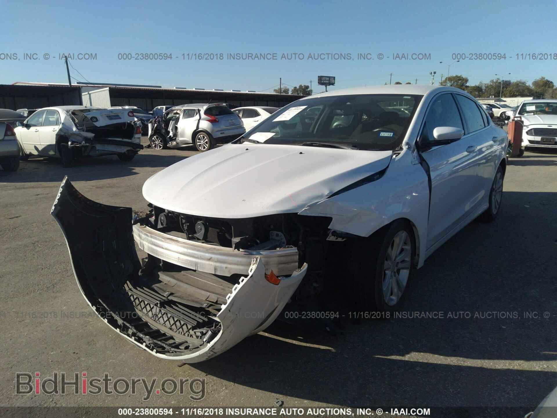 2016 CHRYSLER 200 - VIN: 1C3CCCAB6GN159533 - Фото 2