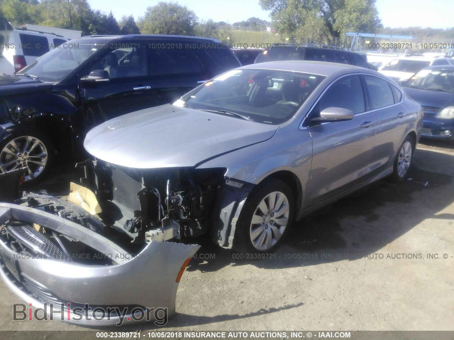 2015 CHRYSLER 200 - VIN: 1C3CCCFB4FN698904 - Photo 2